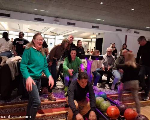 36521 10 POR OTRA SALIDA DE  BOWLING, VOLVEMOS A PALOKO !!!