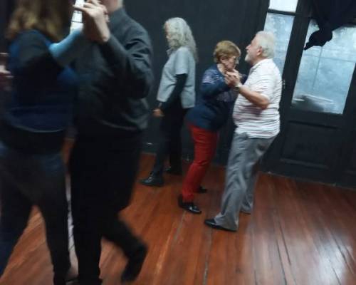 36552 9 CLASES  Y PRACTICAS DE TANGO....
