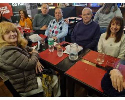 36631 4 Caminamos juntos en Saavedra, cenar y ver show  de magia