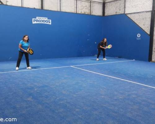 36698 9 ** JUGAMOS AL PADDLE **