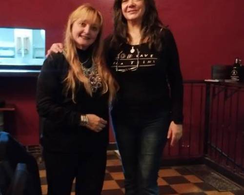 36709 4  NOCHE DE ROCK — UN TRIBUTO A LOS GRANDES
