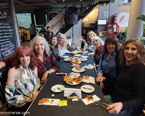 Que lindas todas :Encuentro Grupal TARDES QUE LE HACEN BIEN AL ALMA, en el BODEGON PARQUE