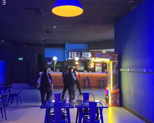 36773 2 BOWLING, POOL y MERIENDA.