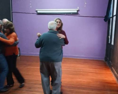 36779 2 CLASES  Y PRACTICAS DE TANGO....