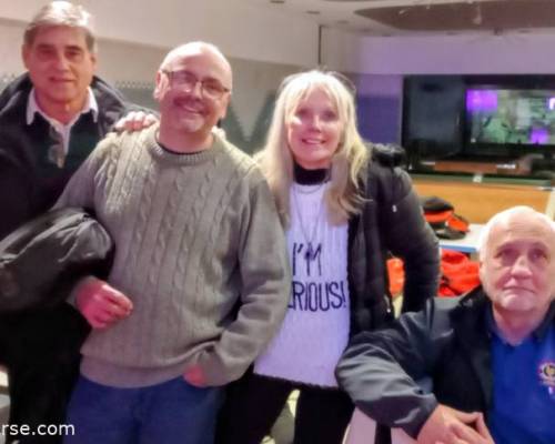 36901 8 BOWLING EN PATERNAL