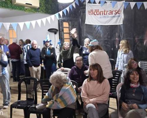 36914 12 Juntos alentamos a la selección en Argentina Jordania