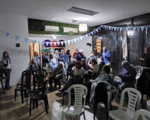 36914 8 Juntos alentamos a la selección en Argentina Jordania