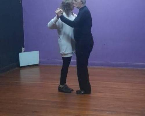 36967 2 CLASES  Y PRACTICAS DE TANGO....