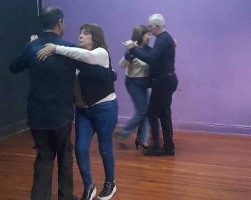 36969 2 CLASES  Y PRACTICAS DE TANGO....