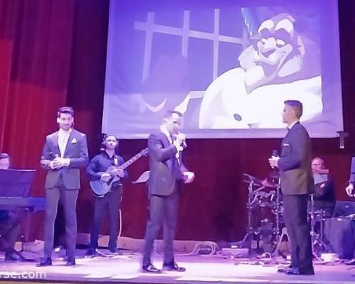 37009 8 Intenors - Un viaje musical al corazón del cine 