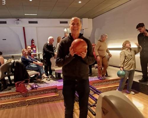 37036 4 POR OTRA SALIDA DE  BOWLING, VOLVEMOS A PALOKO !!!