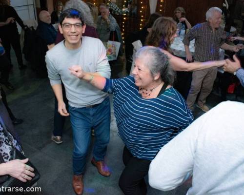 37049 41 FERIADITO CON ALMUERZO , KARAOKE Y BAILE EN FLORESTA !