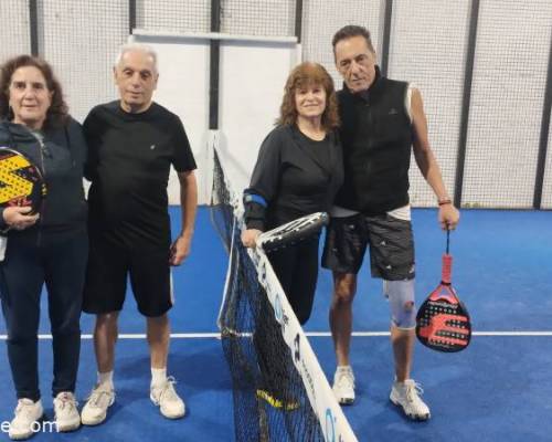 37050 18 ** JUGAMOS AL PADDLE **