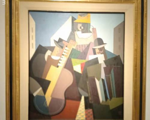 37068 7 MALBA exposicion de arte Latinoamericano.-