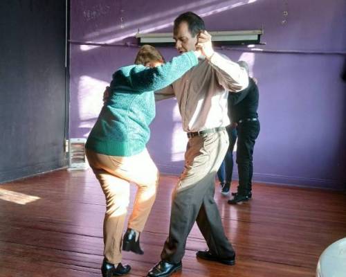 37154 2 CLASES  Y PRACTICAS DE TANGO....