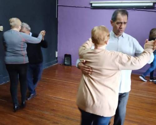 37155 14 CLASES  Y PRACTICAS DE TANGO....