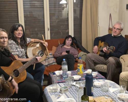 37203 7 MI CUMPLE!!! GUISO DE LENTEJAS Y GUITARREADA EN LO DE MAJO!!!