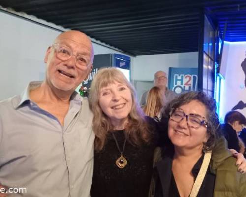 37207 1 Cena con Show Musical