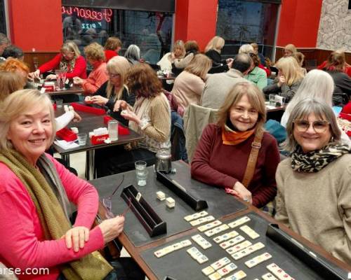 37262 16 Jugamos Rummy en Caballito!!! 