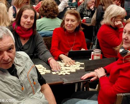 37262 2 Jugamos Rummy en Caballito!!! 