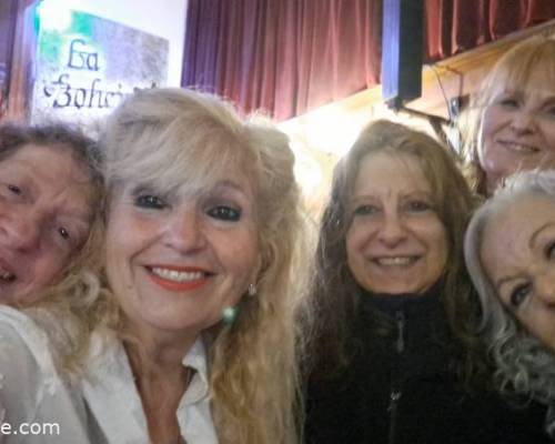 Con las chicaaaasssss a pleno!! 😉 Bellaaaaaaaaasssss!!!! 😊🥰😘 :Encuentro Grupal A PURO SHOW CON SANDRA , NANCY Y BETITA  !!!