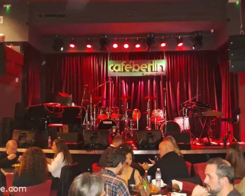 37333 18 Phill Collins nos esperaaaaaaaa!!! 