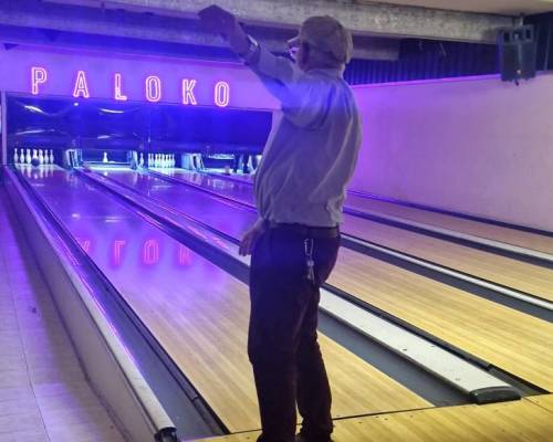 37343 8 BOWLING EN PATERNAL