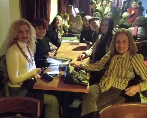 37356 2 La Poesía: noches de historia y bohemia en San Telmo. Un sábado con música, cena y amigos..a