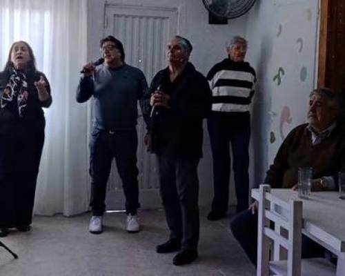 37357 4 KARAOKE Y BAILE  en PALOMAR 