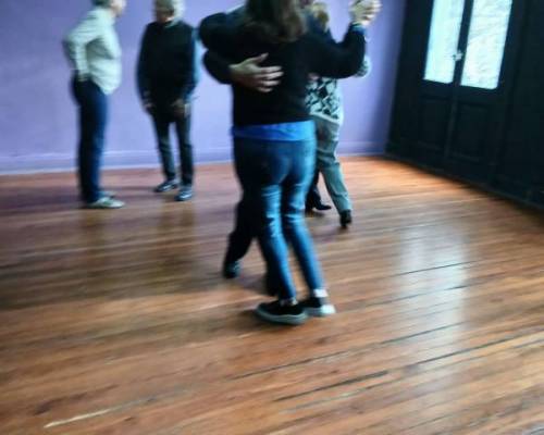 37410 4 CLASES  Y PRACTICAS DE TANGO....