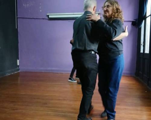 37412 2 CLASES  Y PRACTICAS DE TANGO....