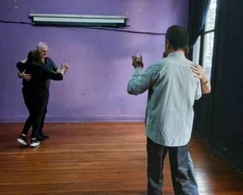 37412 8 CLASES  Y PRACTICAS DE TANGO....