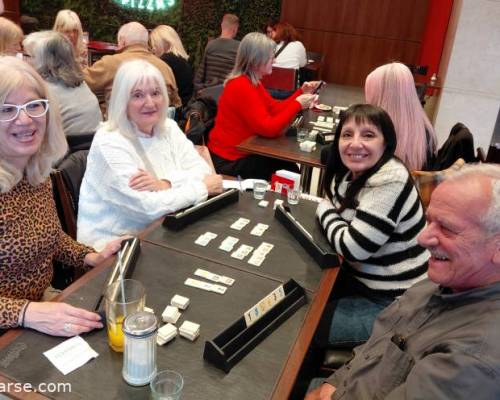 37470 7 Jugamos Rummy en Caballito!!! 