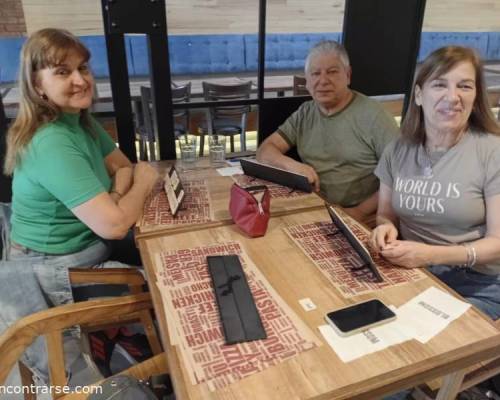 37481 4 JUGAMOS RUMMY EN CASTELAR