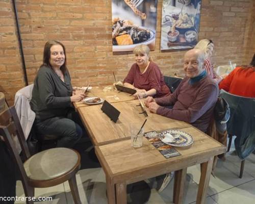 37481 6 JUGAMOS RUMMY EN CASTELAR