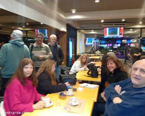 37482 18  BOWLING EN PATERNAL