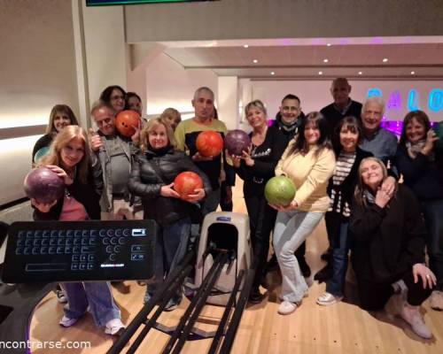 37495 11 POR OTRA SALIDA DE  BOWLING, VOLVEMOS A PALOKO !!!