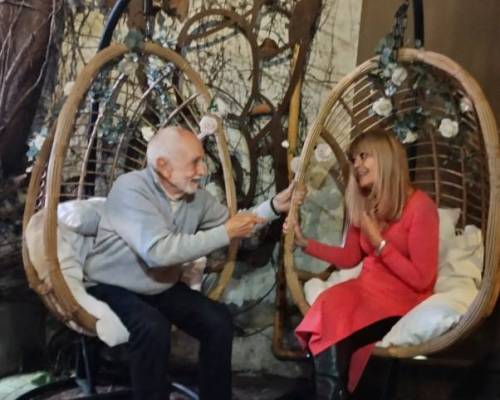 37521 3 Queres disfrutar de una cena diferente?