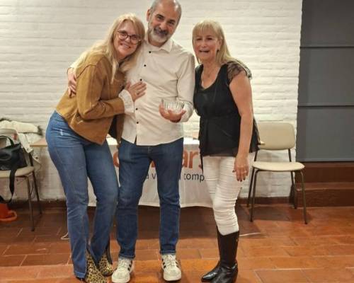 37523 10  UNA CENA ,UN NUEVO ENCUENTRO en 
 Villa del Parque