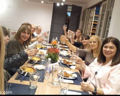 37523 14  UNA CENA ,UN NUEVO ENCUENTRO en 
 Villa del Parque