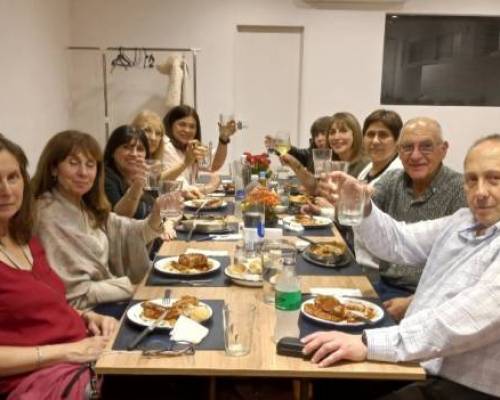 37523 15  UNA CENA ,UN NUEVO ENCUENTRO en 
 Villa del Parque