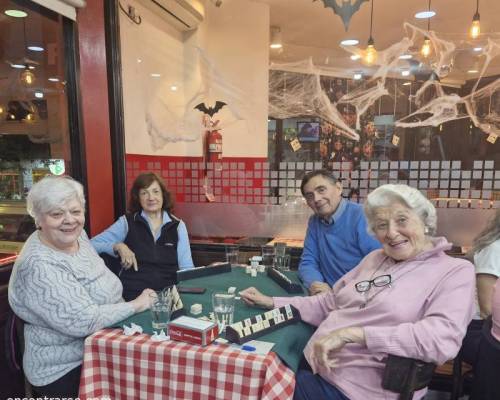 37594 5 CLASICO JUEVES DE RUMMY!!!!