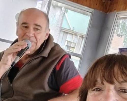 37615 27 LA EXCUSA ES LA PARRILLA. LO IMPORTANTE ES ENCONTRARNOS