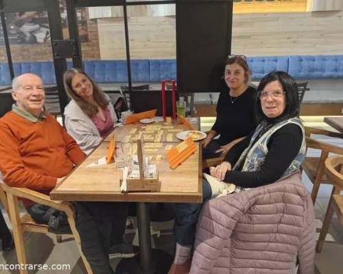 37617 4 JUGAMOS RUMMY EN CASTELAR