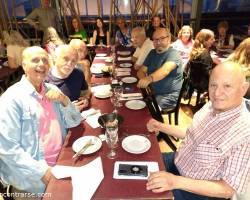 NOS VEMOS ? y Caminamos festejando la vida