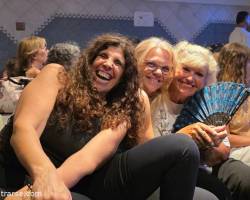 VAMOS AL BOWLING EN PATERNAL