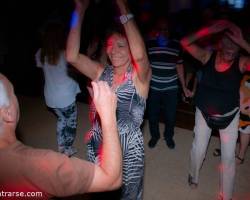 Y BAILAMOS EN LA FIESTA DOMINGUERA DE VILLA DEL PARQUE  ! ! !