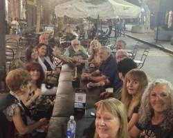 NOS VEMOS? Caminamos y festejamos la vida