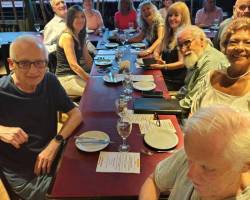 NOS VEMOS? Caminamos y festejamos la vida