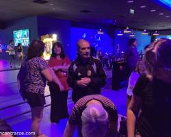 BOWLING EN EL BOULEVARD SHOPPING ADROGUE, JUSTO QUE LO NECESITABAMOS...!!